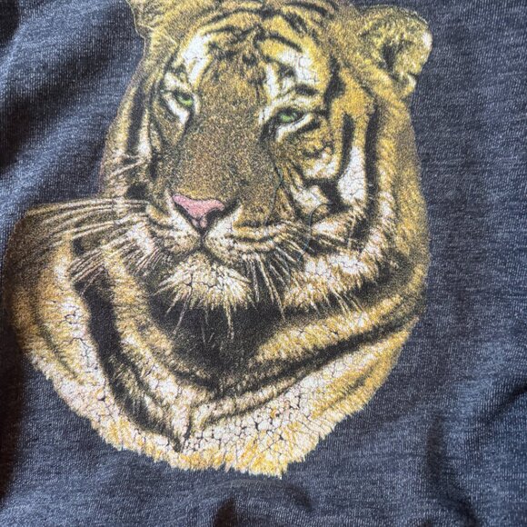 NWT Monrow Tiger Graphic Crewneck Sweatshirt Charcoal Gray – Women’s XS - Picture 3 of 4